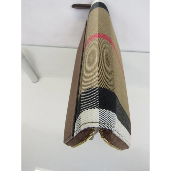 BURBERRY ELMORE BROWN HOUSE CHECK DERBY LEATHER ZIP AROUND LOGO CLUTCH WALLET - Picture 7 of 12